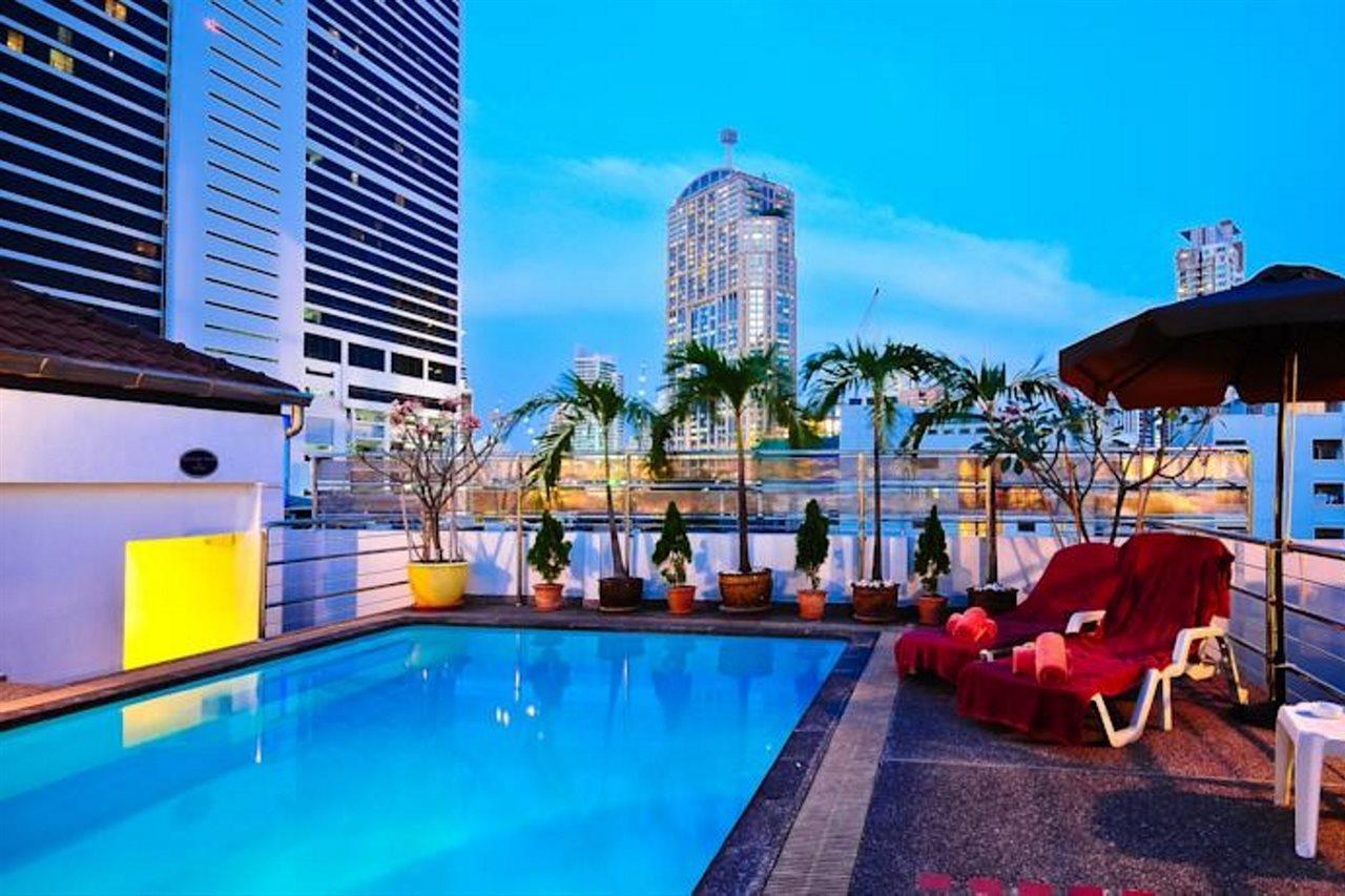 Admiral Suites Bangkok Exterior foto